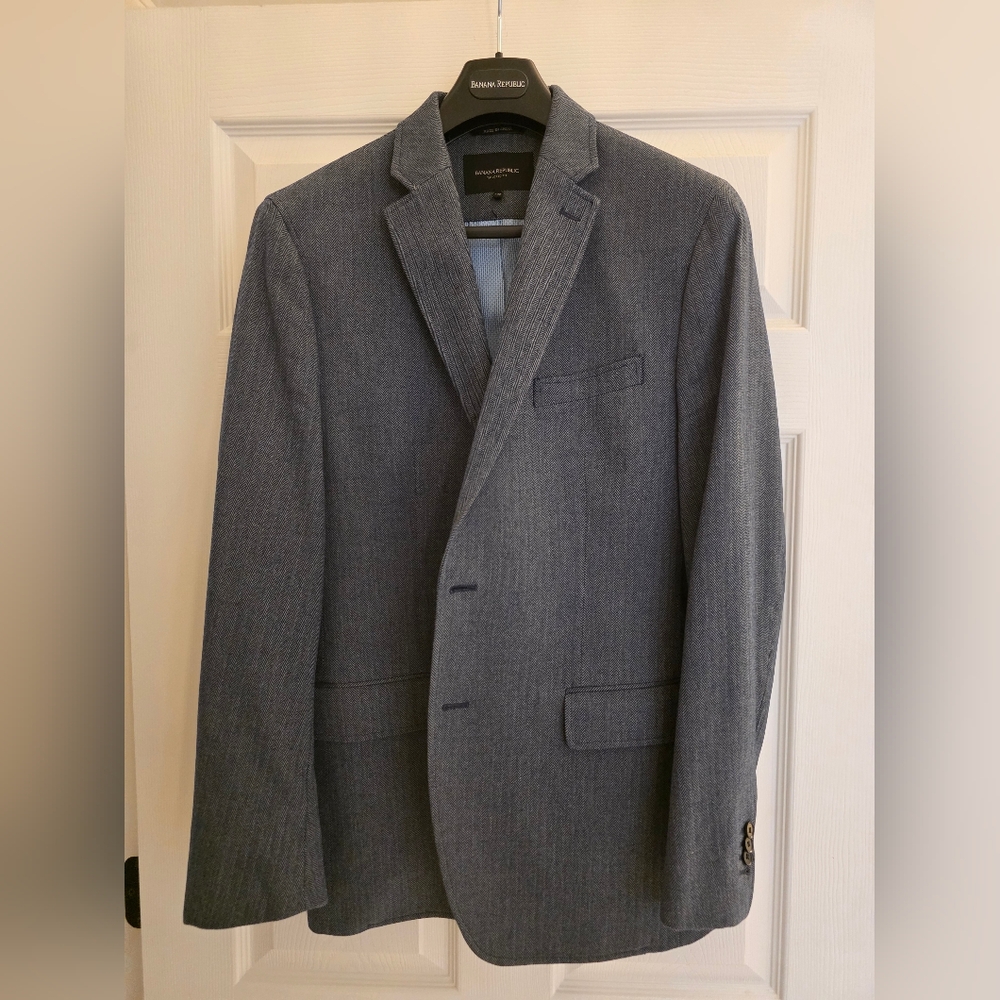Banana Republic Charcoal Blazer